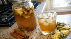 Ananas kabuğundan tepache: 3–5 günde ev yapımı fermente yaz içeceği