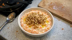 Tam kıvamında havuç tarator: 10 dakikada, yoğurtlu ve cevizli meze