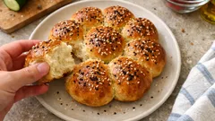 Tepside çiçek ekmek tarifi: puf puf içi, hafif çıtır kabuğuyla