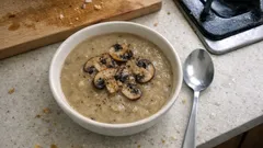 Krema yok, lezzet çok: 1 su bardağı sütle kremamsı mantar çorbası