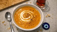 Lokanta usulü bal kabağı çorbası: sütlü ve ipeksi kıvamıyla tam kışlık