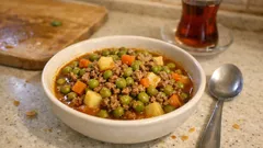 Kıymalı bezelye yemeği: tek tencerede lokanta usulü, suyuna ekmek banmalık