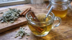 Acılaşmayan ada çayı tarifi: 5 dakikada tarçın ve balla yumuşak demleme