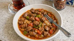 Lokanta usulü et sote: yüksek ateşte mühürleyip lokum gibi yumuşatmanın yolu