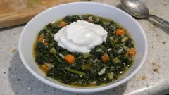 Zeytinyağlı ıspanak yemeği: soğan ve havuçla tam kıvamında, pirinçli tarif