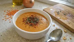 Unsuz mercimek çorbası: Un eklemeden de ipeksi kıvam tutturmanın pratik yolu