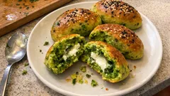 Labneli ıspanaklı poğaça: kabartma tozuyla yumuşacık, canlı yeşil tarif