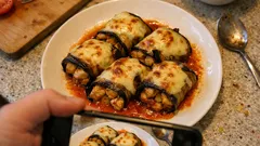 Porsiyonluk Tavuklu Zade Kebabı: patlıcanla sar, fırında kaşarla kızart