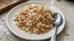 Tane tane arpa şehriyeli pilav: doğru kavurma ölçüsüyle her seferinde tutan tarif