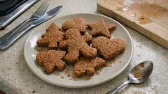 Az malzemeyle zencefilli yılbaşı kurabiyesi: tarçın kokulu, kıvamı tam tutan tarif