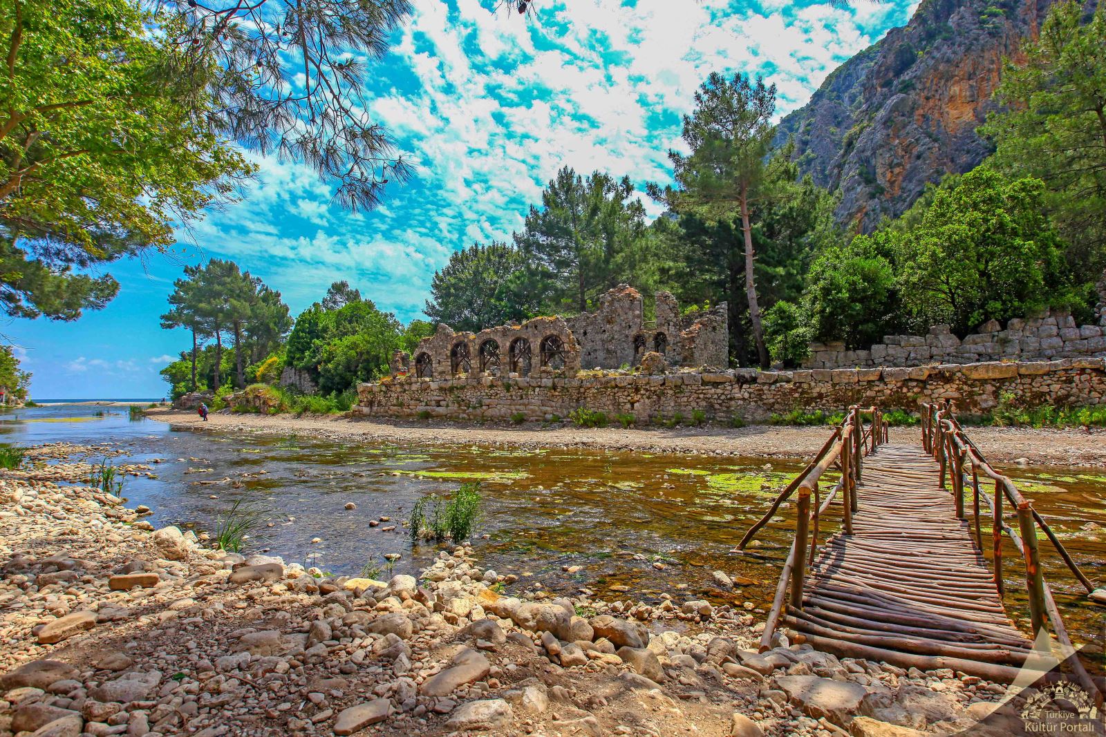 İzmir Çıkışlı Olympos Turları